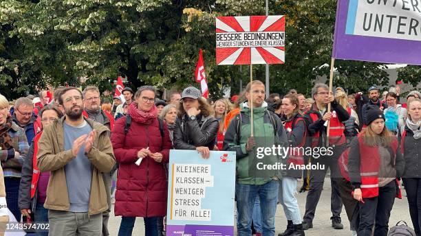 Thousands of teachers gather in front of the Berlin City Hall to protest against their working conditions at the call of the Education and Science...