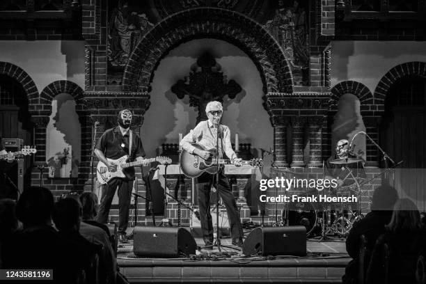 British singer Nick Lowe performs live on stage during a concert at the Passionskirche on September 28, 2022 in Berlin, Germany.