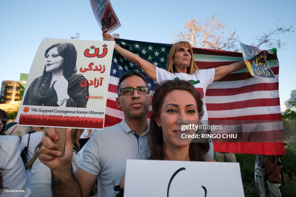 TOPSHOT-US-IRAN-PROTEST-WOMEN-RIGHTS