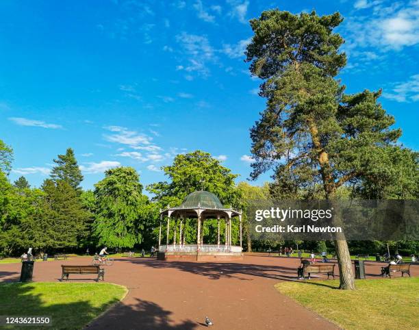 band stand west park wolverhampton - bandstand stock pictures, royalty-free photos & images