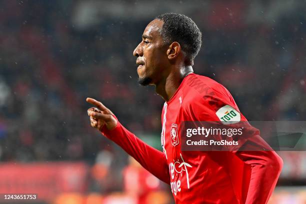 Stadion De Grolsch Veste, Dutch Eredivisie Football, season 2022 / 2023, FC Twente - Vitesse, during the match, FC Twente player Joshua Brenet...