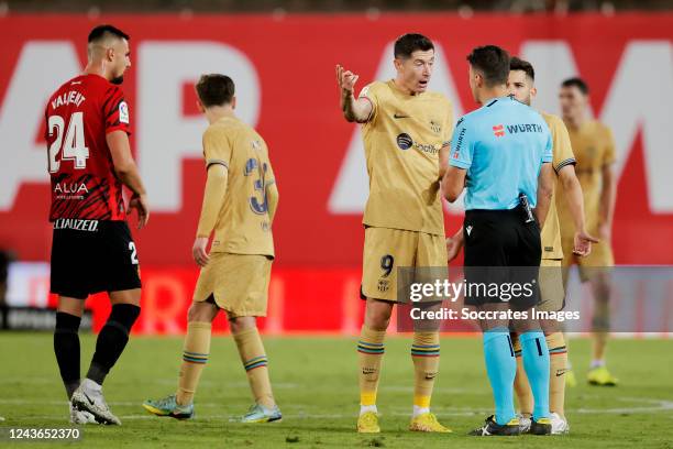 Martin Valjent of Real Mallorca Robert Lewandowski of FC Barcelona Gavi of FC Barcelona Jordi Alba of FC Barcelona during the La Liga Santander match...