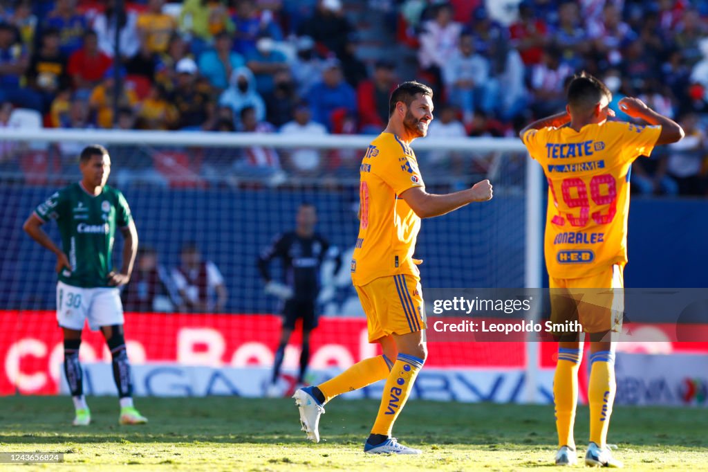 Atletico San Luis v Tigres UANL - Torneo Apertura 2022 Liga MX