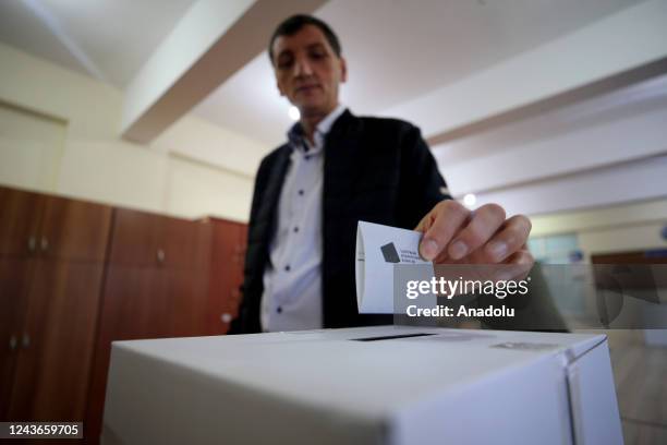 Dual citizens living in Kirklareli cast their votes for the early Parliamentary elections in Bulgaria, Kirklareli, Turkiye on October 02, 2022....