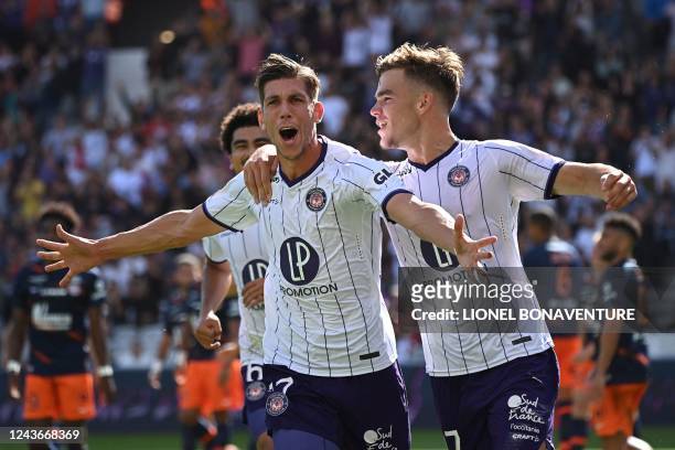 Toulouse's Dutch midfielder Stijn Spierings celebrates scoring his team's first goal during the French L1 football match between Toulouse FC and...
