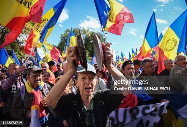 Supporters of the Alliance for the Union of Romanians , a right-wing populist and nationalist party, protest against the government and the price...