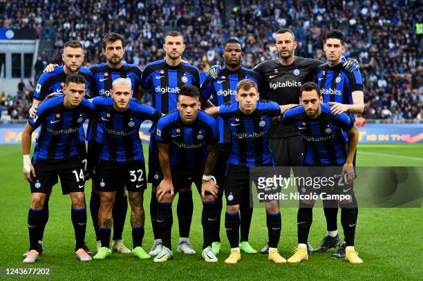 Players of FC Internazionale pose for a team photo prior to the Serie A football match between FC Internazionale and AS Roma. AS Roma won 2-1 over FC...