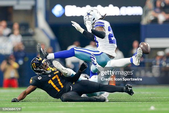 NFL: OCT 02 Commanders at Cowboys NFL: OCT 02 Commanders at Cowboys