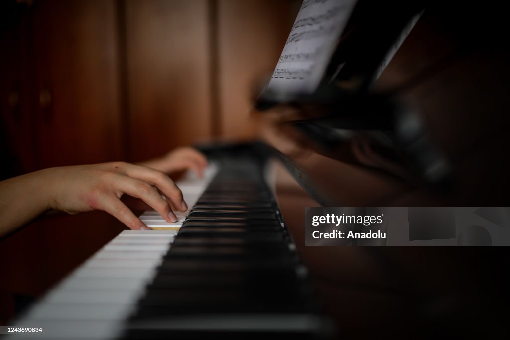 Francisco Cruz, the child prodigy of the piano in Colombia