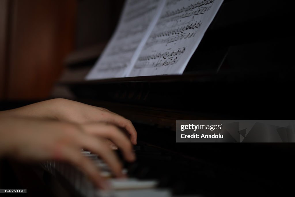 Francisco Cruz, the child prodigy of the piano in Colombia