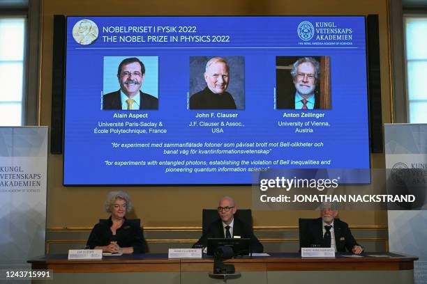 Members of the Nobel Committee for Physics Eva Olsson, Secretary General of the Royal Swedish Academy of Sciences Hans Ellegren and Thors Hans...