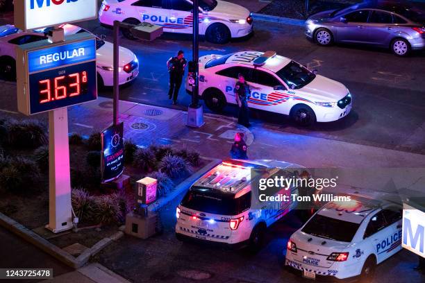 Metropolitan Police Department officers are seen at Florida Avenue and P Street, NE, on Thursday, September 22, 2022.