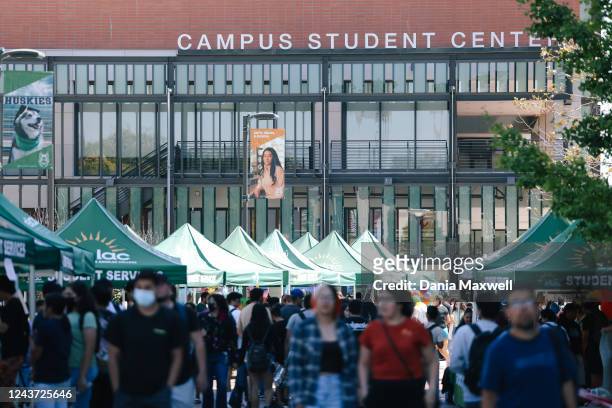 Los Angeles, CA Students participate in a club rush event at East Los Angeles College on Tuesday, Sept. 27, 2022 in Los Angeles, CA. Many students...