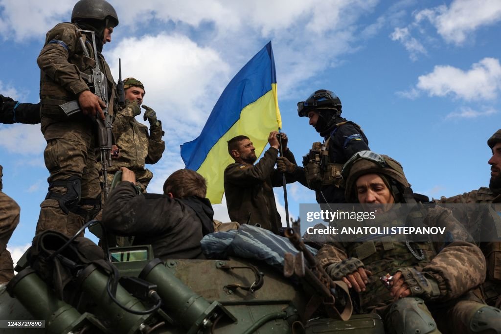 TOPSHOT-UKRAINE-RUSSIA-CONFLICT-WAR