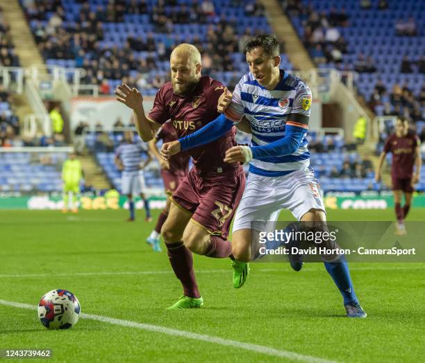 Reading's Tom McIntyre battles with Norwich City's Teemu Pukki during the Sky Bet Championship between Reading and Norwich City at Select Car Leasing...