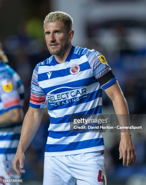 Reading's Sam Hutchinson during the Sky Bet Championship between Reading and Norwich City at Select Car Leasing Stadium on October 4, 2022 in...