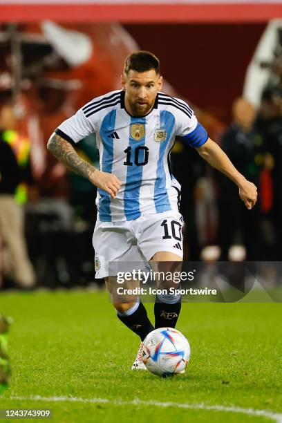 Argentina forward Lionel Messi controls the ball during the international friendly soccer game between Argentina and Jamaica on September 27, 2022 at...