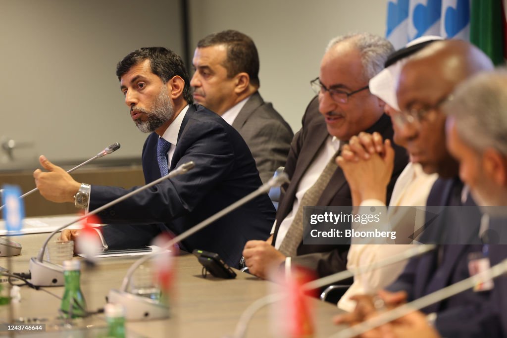 OPEC+ Meeting Mulls Production Cut in Move Set to Irk US
