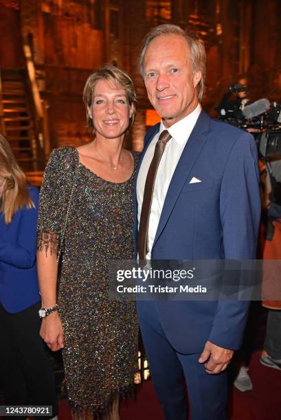 Gerhard Delling and Christina Block during the premiere of HAMILTON The Musical Revolution at Stage Operettenhaus on October 6, 2022 in Hamburg,...