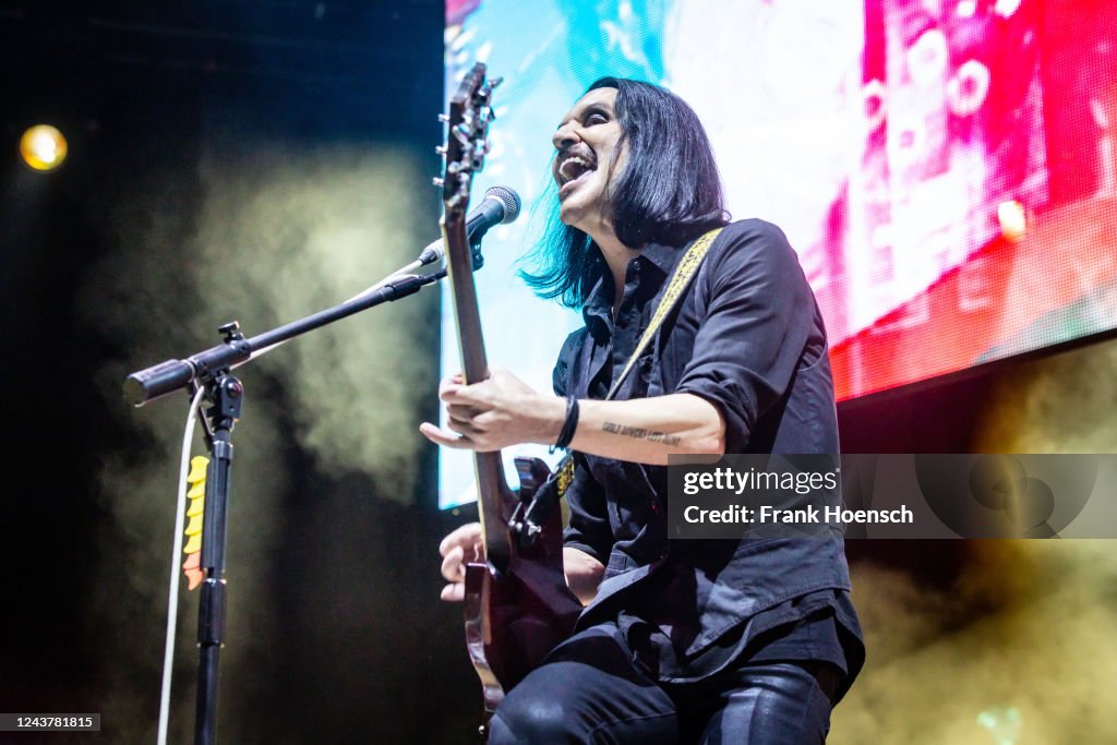 Placebo Perform In Berlin