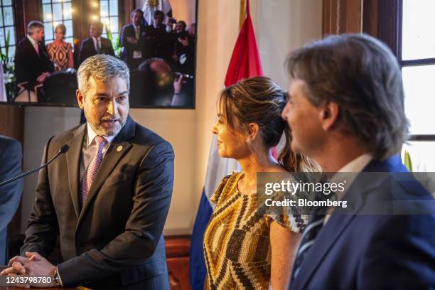 Mario Abdo Benitez, Paraguay's president, from left, Silvana Lopez Moreira, Paraguay's first lady, and Luis Lacalle Pou, Uruguay's president, attends...