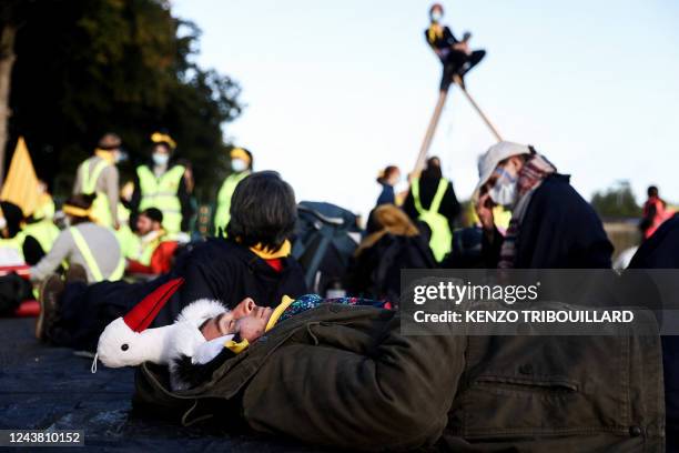 Code Rouge Activiste Feluy Photos and Premium High Res Pictures - Getty Images