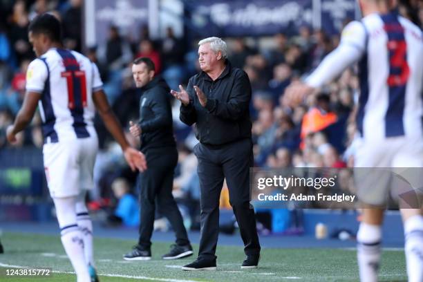 Steve Bruce Head Coach / Manager of West Bromwich Albion reacts during the Sky Bet Championship between West Bromwich Albion and Luton Town at The...