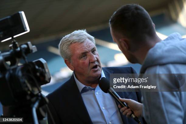 Steve Bruce Head Coach / Manager of West Bromwich Albion is interviewed for TV / television after the Sky Bet Championship between West Bromwich...