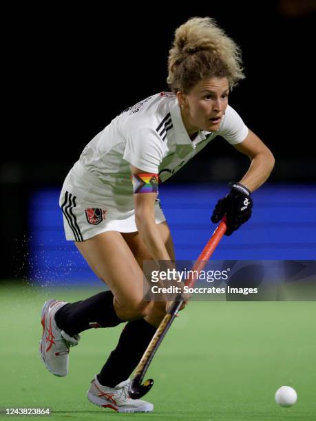 Maria Verschoor of Amsterdam Dames 1 during the Hoofdklasse Women match between Pinoke v Amsterdam on October 8, 2022 in Amstelveen Netherlands