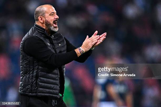 Dejan Stankovic head coach of Sampdoria reacts during his teams warm-up session prior to kick-off in the Serie A match between Bologna FC and UC...
