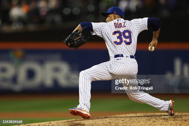 Edwin Díaz of the New York Mets pitches in the seventh inning during the Wild Card Series game between the San Diego Padres and the New York Mets at...