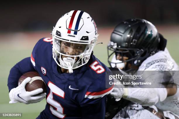 Arizona Wildcats wide receiver Dorian Singer during the second half of a football game between the University of Oregon Ducks and the University of...