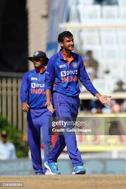 Shahbaz Ahmed of India appeals for the wicket of Janneman Malan of South Africa during the 2nd One Day International match between India and South...