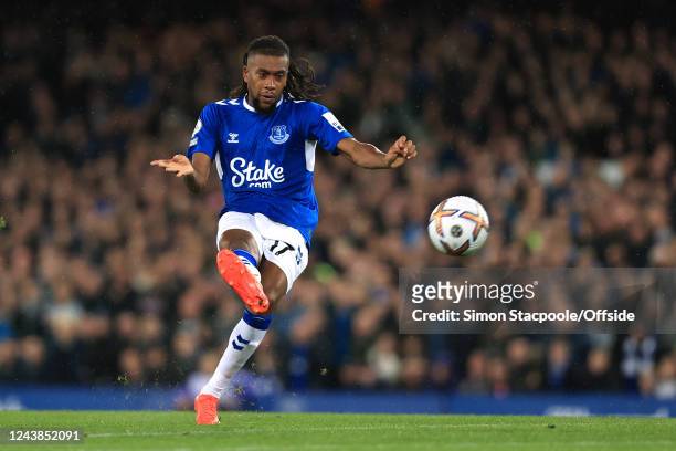 Alex Iwobi of Everton scores their 1st goal during the Premier League match between Everton FC and Manchester United at Goodison Park on October 9,...