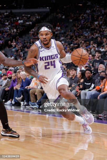 Kent Bazemore of the Sacramento Kings drives to the basket against the Portland Trail Blazers during a preseason game on October 9, 2022 at Golden 1...