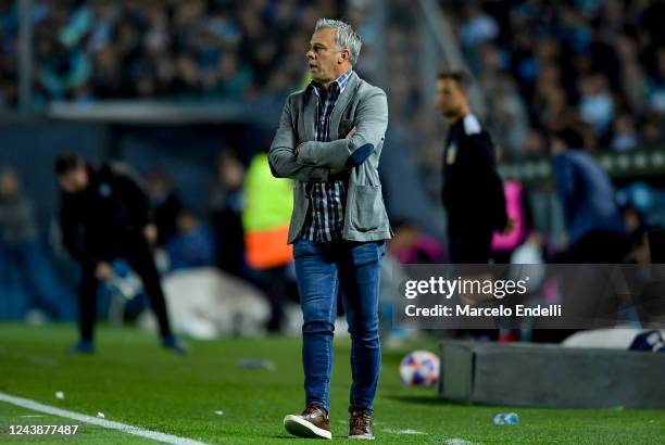 Lucas Pusineri coach of Atletico Tucuman looks on during a match between Racing Club and Atletico Tucuman as part of Liga Profesional 2022 at...