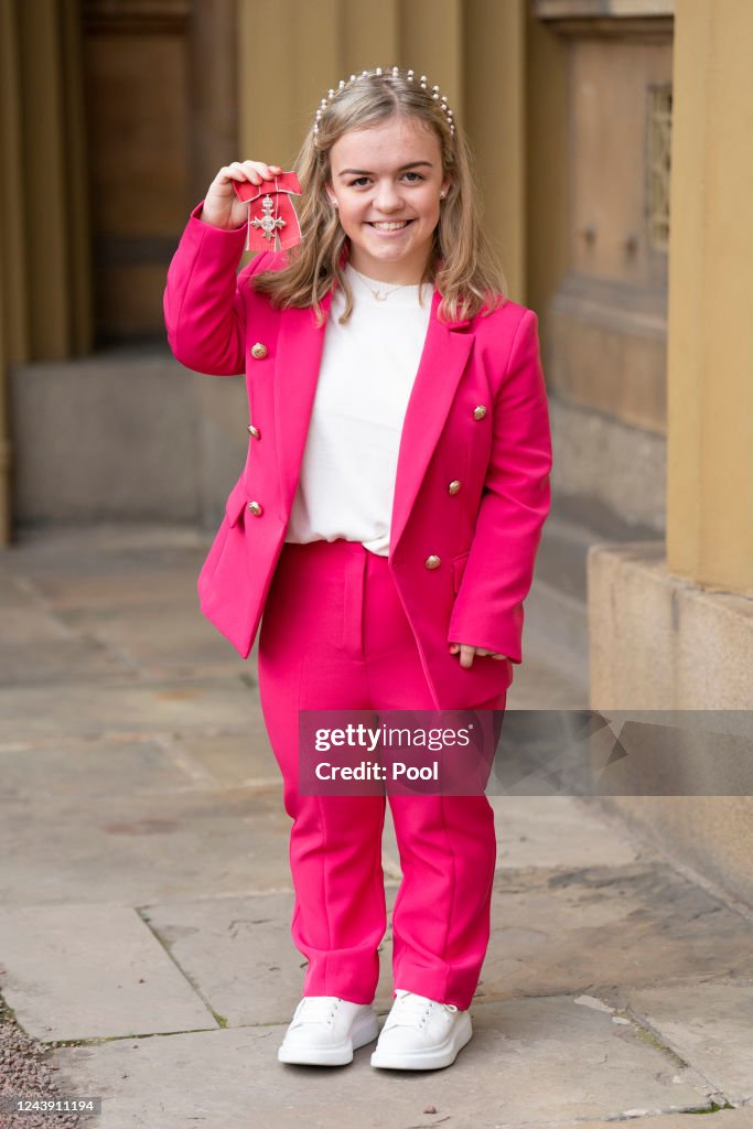 British Paralympic Swimmer Maisie Summers Newton Poses With Her MBE british-paralympic-swimmer-maisie-summers-newton-poses-with-her-mbe