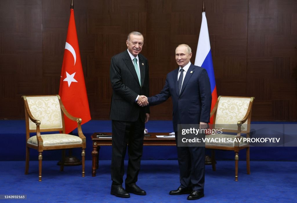 TOPSHOT-KAZAKHSTAN-CICA-SUMMIT-RUSSIA-TURKEY-DIPLOMACY