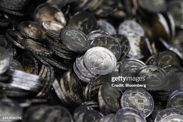 Newly processed Croatian two euro coins at the Croatian Mint in Zagreb, Croatia, on Thursday, Oct. 13, 2022. Croatia, the European Union's newest...