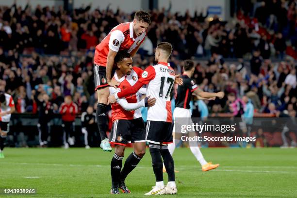 Quinten Timber of Feyenoord celebrates 1-1 with Santiago Gimenez of Feyenoord, Sebastian Szymanski of Feyenoord during the UEFA Europa League match...