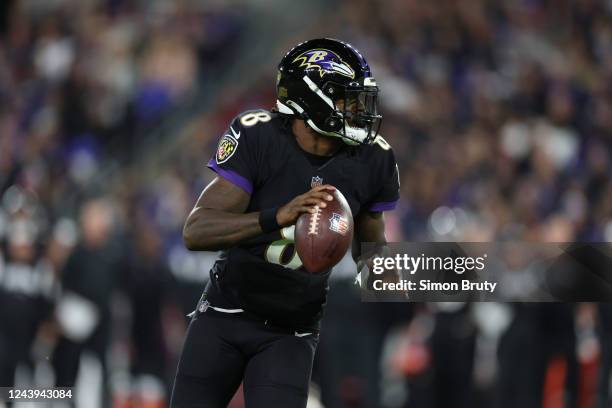 Baltimore Ravens quarterback Lamar Jackson in action, scrambles vs Cincinnati Bengals at MT Bank Stadium. Cincinnati, OH 10/9/2022 CREDIT: Simon Bruty