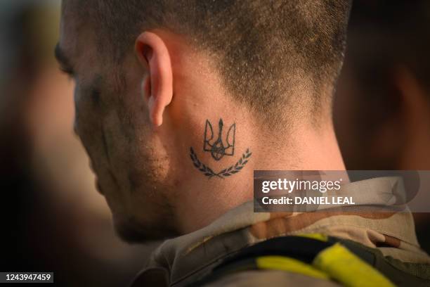 472 Coat Of Arms Tattoo Photos and Premium High Res Pictures - Getty Images 472 Coat Of Arms Tattoo Photos and Premium High Res Pictures - Getty Images
