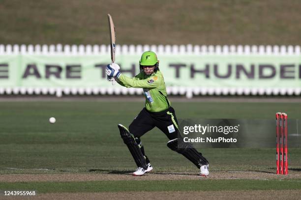 Rachael Haynes of the Thunder bats during the Women's Big Bash League match between the Sydney Thunder and the Hobart Hurricanes at Blacktown...