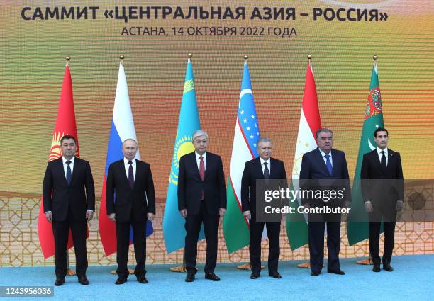 Russian President Vladimir Putin , Kazakh President Kassym-Jomart Tokayev , Tajik President Emomali Rakhmon , Uzbek President Mirziyoyev (3R, Kyrgyz...