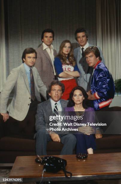 Los Angeles, CA Stuart Damon, Robin Mattson, John Gabriel, Robert S Woods, Peter Bergman, Barry Newman, Suzanne Pleshette promotional photo for the...