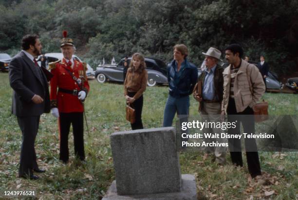 Ray Perry Photos and Premium High Res Pictures - Getty Images