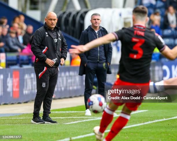 Stoke City manager Alex Neil watches on during the Sky Bet Championship between Preston North End and Stoke City at Deepdale on October 15, 2022 in...