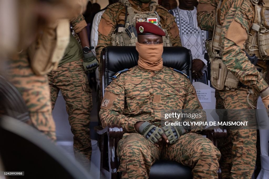 TOPSHOT-BURKINA-ARMY-HISTORY-COUP