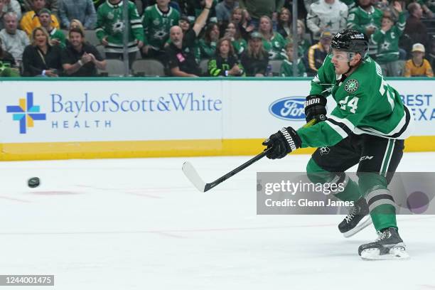 Roope Hintz of the Dallas Stars winds up a shot short-handed against the Nashville Predators at the American Airlines Center on October 15, 2022 in...