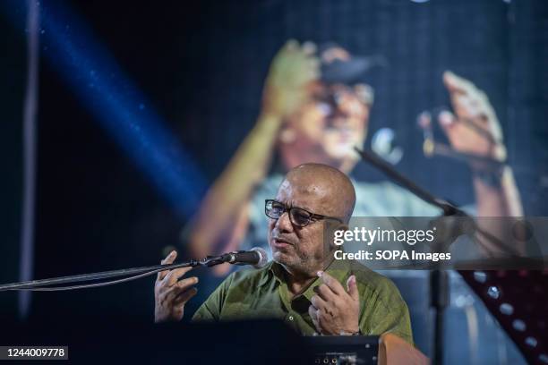 14 Kabir Suman Stock Photos, HighRes Pictures, and Images Getty Images